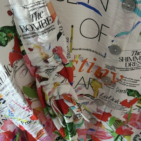 John Mark Plus Size Novelty Floral Print Collar Neck 3/4 Sleeve Button Front Top - Picture 3 of 3